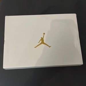 Brand new from stockX. Size=8.5 women size U.S.